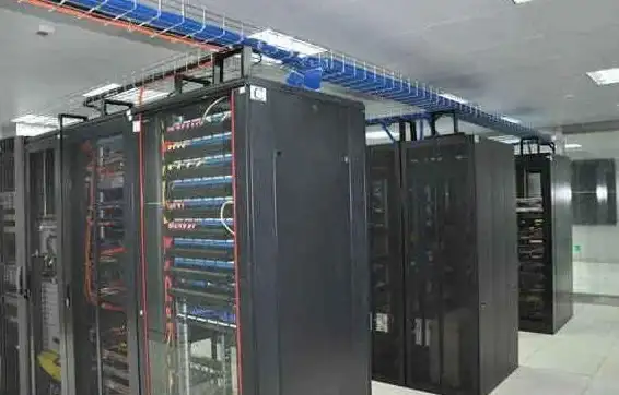 想要娱乐出行两不误？小云助手一站式满足您的所有需求！