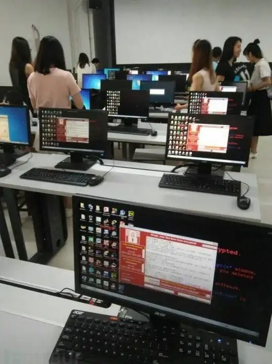 强力守护：一线运维必看｜服务器连接人数监控实用技巧与合规要点【安全实践】
