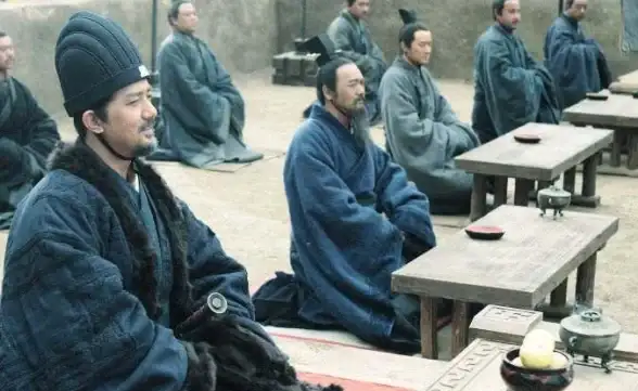 角色攻略 装备推荐 高分技巧丨《余烬风暴》刺客与游侠超强装备搭配及玩法秘籍！
