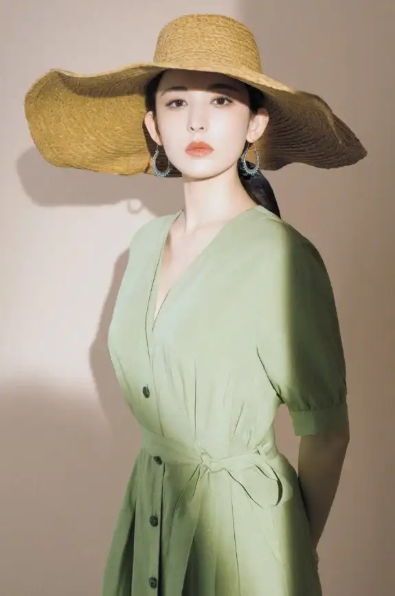 还在为找不到心仪小说发愁？橙光阅读器海量资源满足你的所有阅读幻想！
