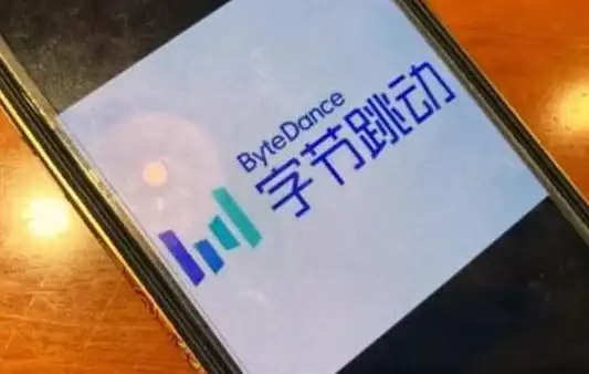 创新引擎🚀联想中国：驱动智能变革，共创未来科技蓝图