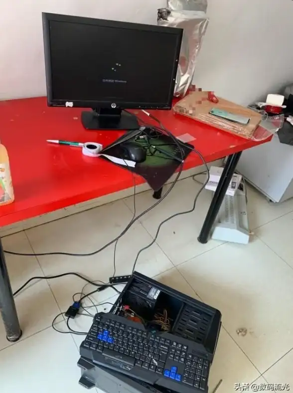 电脑故障🖥显示器黑屏无反应时的开机排查步骤