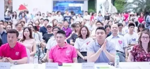 想轻松将英语融入生活？这款APP让学习变得自然有趣，你确定不试试？