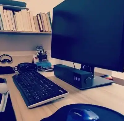 高效办公💻戴尔笔记本：强劲性能支持，让工作娱乐更轻松