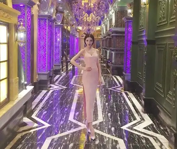 谁说修图必须复杂？这款APP让你秒变摄影大师！