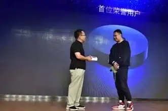 还在为手机内容无法大屏展示而烦恼？试试爱投屏APP，一键投屏到电视！