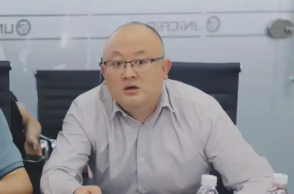 还在担心监控设备管理不便？迅捷安防APP让你轻松查看，安全无忧！