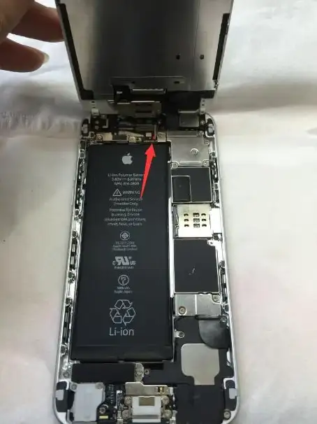 手机急救 进水补救措施全解析：手机进水了别慌，这些补救方法你一定要知道