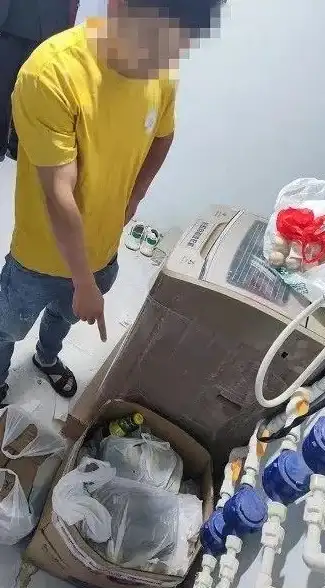 服务器硬件 存储设备批发：如何选择适合的服务器存储配件进行批发？