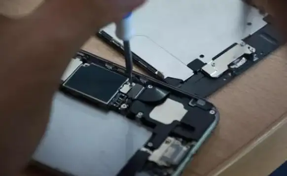 还在为物品损坏发愁？iFixit海量维修手册教你轻松搞定一切！