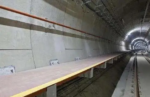 安全指南🚇紧急疏散🚨地铁逃生最佳选择详解登录技巧