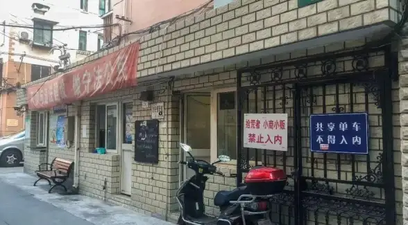 还在为拍照不够美烦恼？试试微美相机，一键拍出自然美颜大片！