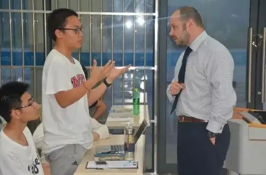 还在为语文考试发愁？初中语文考霸的个性化计划帮你轻松逆袭！