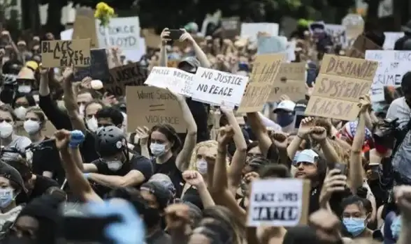 策略游戏🔥顶级推荐，2025年度热门军事手游排行榜揭秘