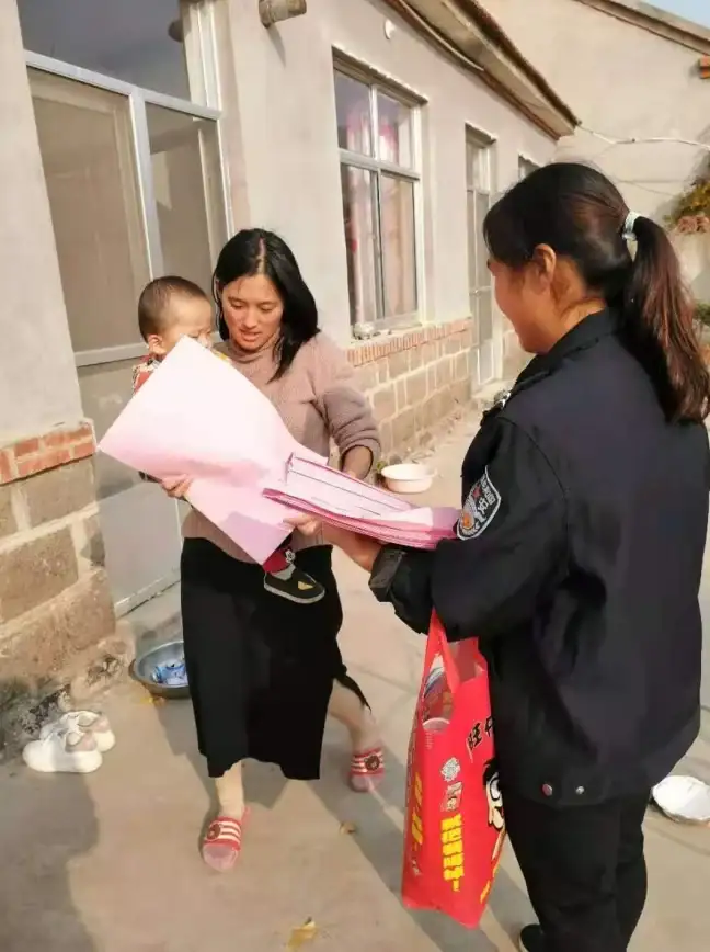 还在为信息管理发愁？试试易瑞笔记app，高效记录从此无忧！