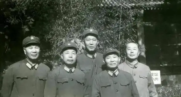 战争🔥机械🔥传奇 第十军团钢铁之手 血与火铸就的不朽传说