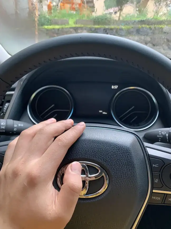 想第一时间获取汽车资讯？懂车帝APP新版让你与懂车大佬零距离交流！