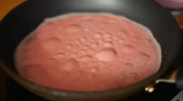 手机烫手影响游戏体验？试试鲁大师降温神器，一键清凉畅玩！