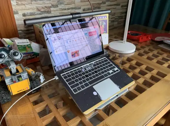科技潮流💻苹果笔记本：引领时尚风尚，助力高效办公的新宠