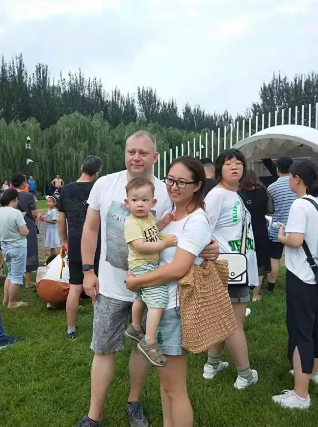 想要自动点赞、翻页、录屏操作？指尖连点器一键搞定，你还在等什么？