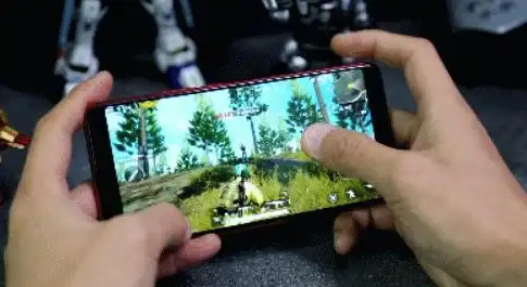 还在为射击游戏手忙脚乱？试试准星精灵大师APP，吃鸡神器你值得拥有！