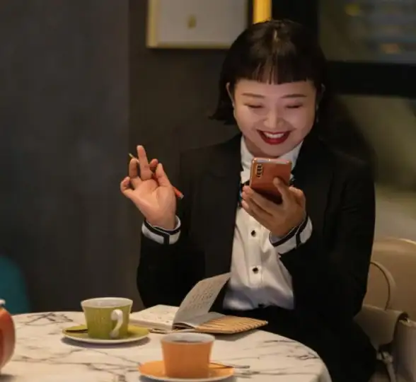 还在为日常收支烦恼？试试小鱼记账APP，让消费一目了然！
