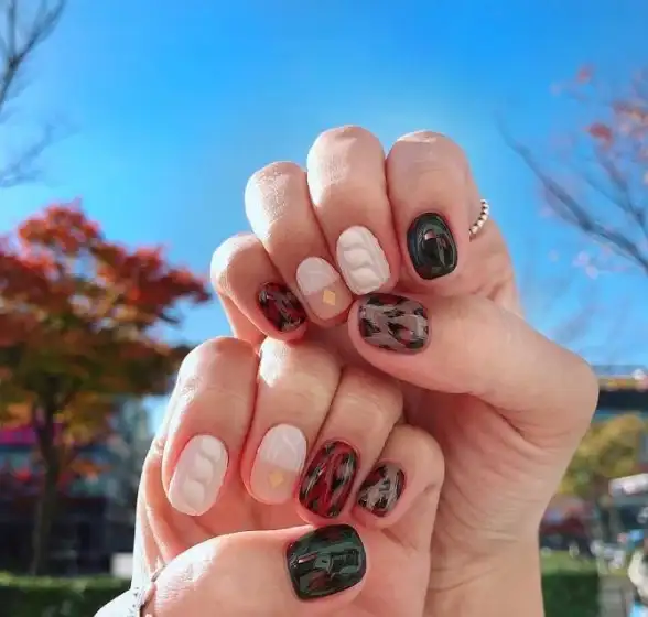 还在为记录灵感发愁？试试指尖笔记APP，多种记录方式让你随时随地高效办公学习！