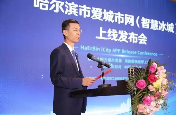 谁说手机不能玩电脑游戏？手机掌上云电脑让你随时随地体验！