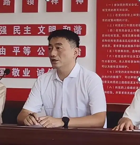 连接打印机就能用？烟草价签管理APP支持多机型+智能筛选，你的店铺升级了吗？