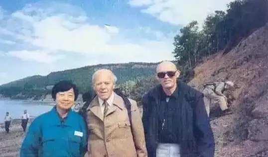 还在为文言文发愁？文言文字典app一键查询学习全搞定！